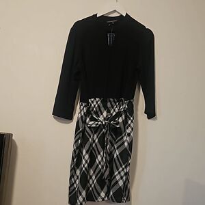 ADRIENNE VITTADINI KEYHOLE  DRESS Plaid XL